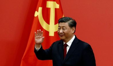Çin’de Mao’dan sonra bir ilk: Üçüncü Şi Cinping dönemi başladı