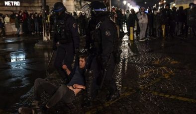 Paris’teki protestolarda 500’den fazla kişi gözaltına alındı