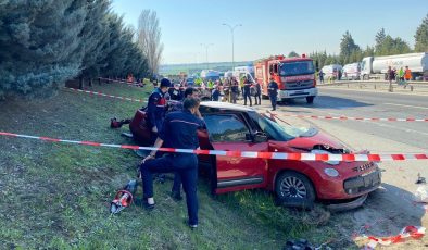İstanbul TEM otoyolunda zincirleme kaza: 6 ölü, 3 yaralı