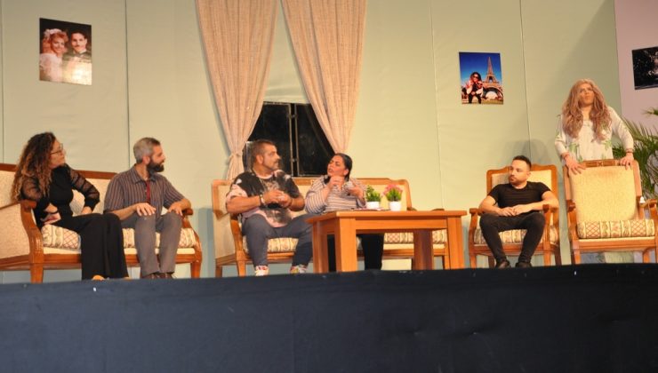 “Darısı Başımıza” sahnelendi