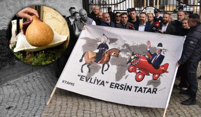 Tatar’ın gezilerine yastık, fes ve kabaklı protesto