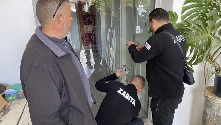 Belediye mühürlüyor o açıyor