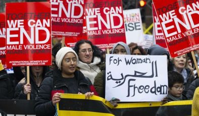 Londra’da kadına yönelik şiddete protesto
