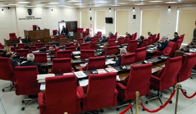 Depremle ilgili kaynak yaratma amaçlı yasa önerisi 26 oyla Meclis’ten geçti