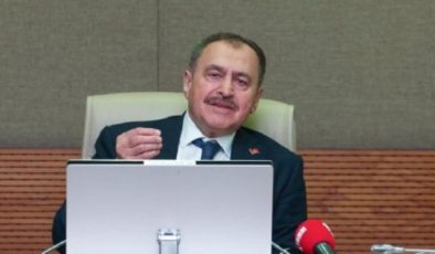 AKP’li Veysel Eroğlu’ndan skandal sözler: 11 belediye başkanını görüntü olarak çağıralım