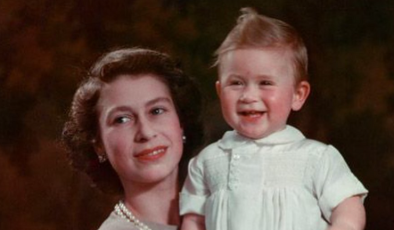 King shares photo to mark first Mother’s Day without the Queen