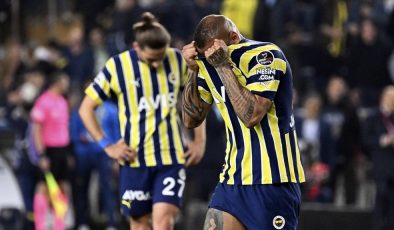 Fenerbahçe ayağına gelen fırsatı tepti