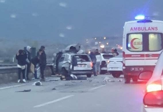 Ankara’da 10 araç birbirine girdi: 1 ölü