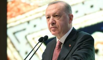 Erdoğan: Seçim tercihi öyle küserek verilmez