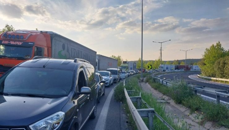 Erdoğan’ın konvoyu otoyolu kilitledi! Vatandaş isyan etti