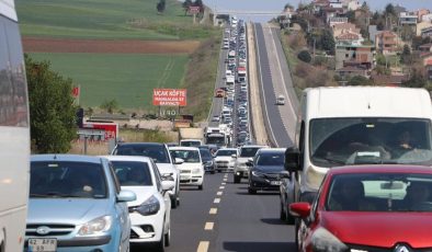 İstanbul- Tekirdağ yolunda araç yoğunluğu