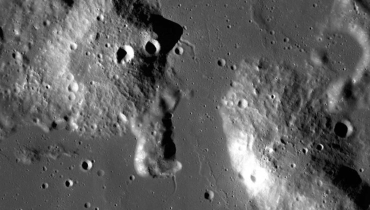 Ay’da Japon uzay aracının enkazı bulundu