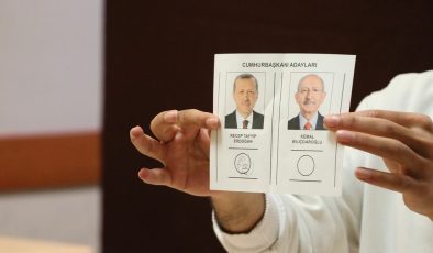 Türkiye YSK: Oyların yüzde 75.42’si sayıldı, Erdoğan önde