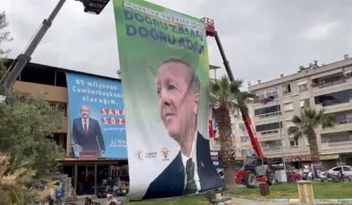 Kılıçdaroğlu afişini kapatmak için vinç kiraladılar