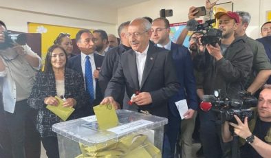 Kılıçdaroğlu, oy kullandığı sandıkta 1’inci çıktı