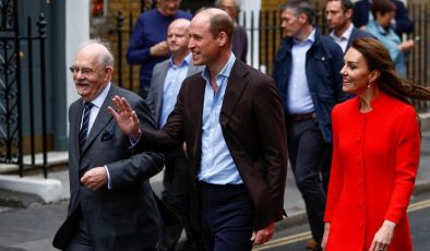 William feeling ‘good’ ahead of coronation with ‘fingers crossed’ as he and Kate meet fans in Soho