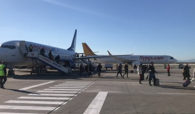 Türkiye’den KKTC’ye yolcu akını: Ercan’da 6 günde yaklaşık 500 uçağa hizmet verilecek
