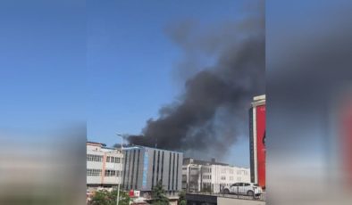 Başakşehir İkitelli organize sanayi bölgesinde yangın