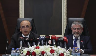 ‘Mehmet Şimşek’e 40 milyon dolar verildi’ iddiası yalanlandı