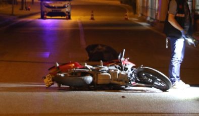 İki motosiklet çarptı; 18 yaşındaki Ezgi hayatını kaybetti