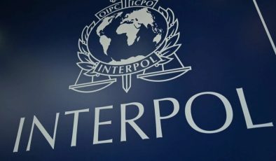 Interpol’ün kırmızı bültenle aradığı 7 Kazakistanlının KKTC’ye girişi yasaklandı