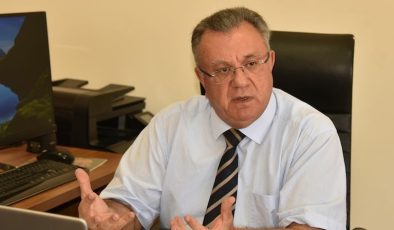 Müftüzade, Kıbrıslı Türk yetkililerle görüşmeyi reddeden AP raportörünün toplantısına katılmıyor