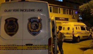 Beyoğlu’nda patlama korkuttu: Çevredekiler panik yaşadı