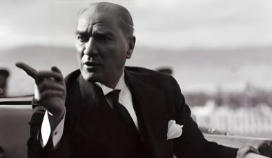 İşte Atatürk’ün Büyük Zafer sonrası TBMM ziyaretine ilişkin görüntüleri