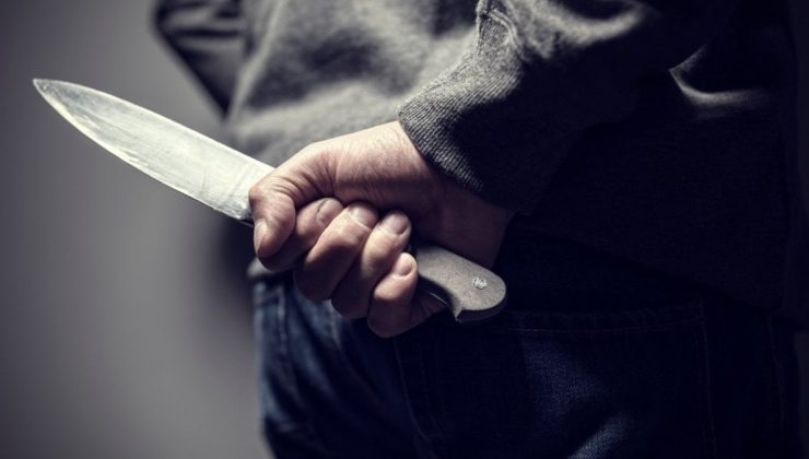 Bıçaklı kavgada 15 yaşındaki çocuk öldü