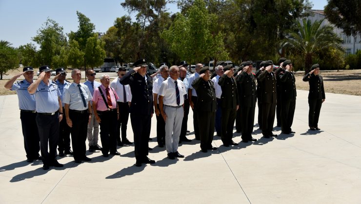 Lefkoşa Atatürk Anıtı’nda tören düzenlendi
