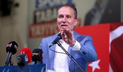‘Diyet borcumuz yok’ diyen Fatih Erbakan AKP’yi eleştirdi