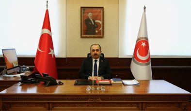 Prof. Dr. Yüksel Özgen Türk Tarih Kurumu Başkanlığı’na atandı