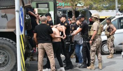Adliye yakınındaki silahlı kavgayla ilgili 17 tutuklama
