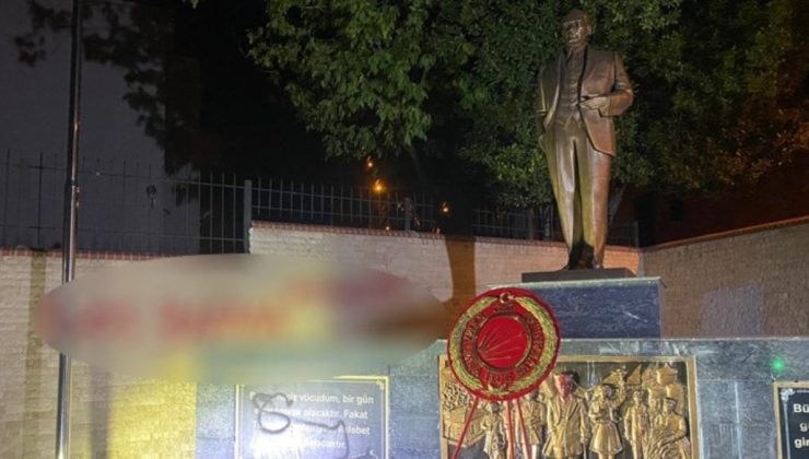 Atatürk Anıtı’na Çirkin Saldırı