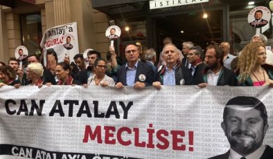 Avukatlardan Can Atalay için İstanbul Barosu önünden çağrı