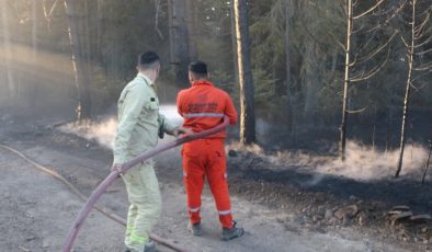 Bolu’da 22,5 saat süren orman yangını kontrol altına alındı