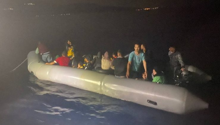Geri itilen 33 düzensiz göçmen kurtarıldı