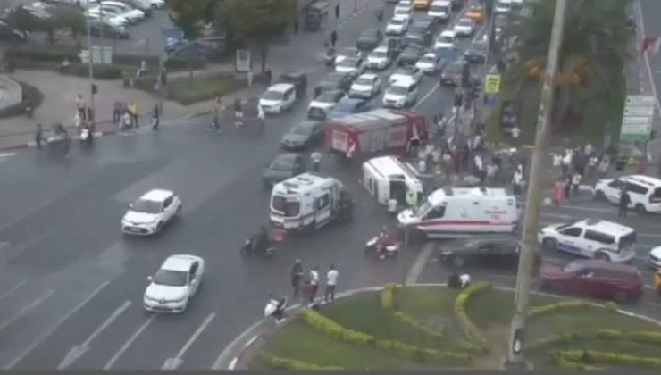 İstanbul’da ambulans kaza yaptı: İçinde hasta var