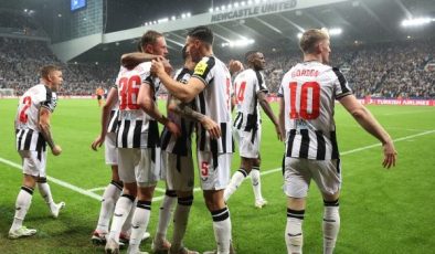 Newcastle United, PSG’yi sahadan sildi