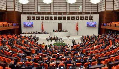 ‘Kamuda mülakat kaldırılsın’ önerisini AKP ve MHP reddetti