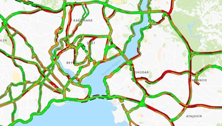 İstanbul trafiğinde pazartesi çilesi