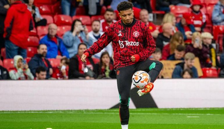 Manchester Unitedın yıldızı Jadon Sanchoya Süper Ligden talip