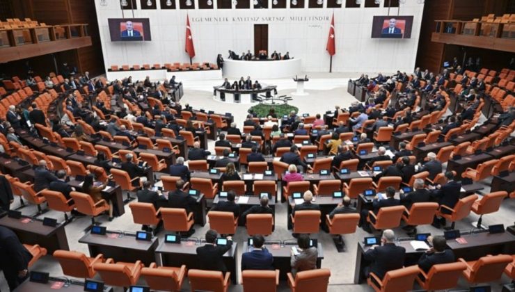 TBMM Genel Kurulu gergin başladı