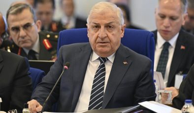 Türkiye Savunma Bakanı Güler:  Kıbrıs’ta kalıcı bir çözümü destekliyoruz