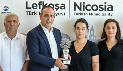 Şampiyonlar için söz tutuldu: Eğitim kampüsü için Lefkoşa Maratonu’ndan 2.25 milyon TL gelir elde edildi