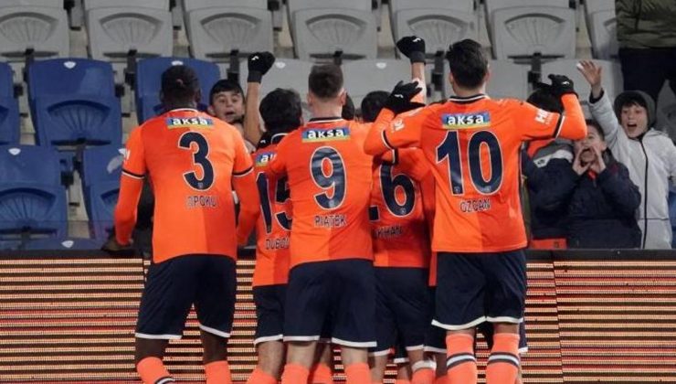 (ÖZET) Başakşehir – Pendikspor maçı sonucu: 4-1 | Başakşehir, Pendikspor'a karşı gol oldu yağdı!