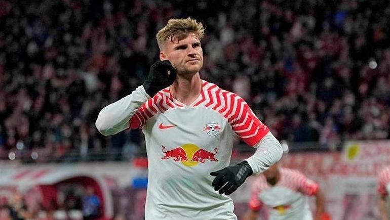 Fenerbahçeye yıldız ismin transferinde dev rakip