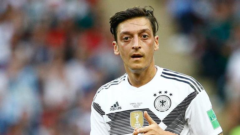 Mesut Özilin babasından olay açıklamalar: İhanet ettiğini söylediler
