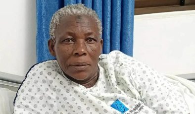 70 yaşındaki Ugandalı kadın tüp bebek tedavisiyle ikiz doğurdu