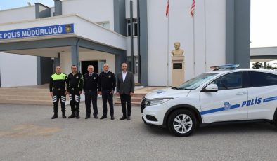 İskele Belediyesi, İskele Polis Müdürlüğü’ne araç hediye etti